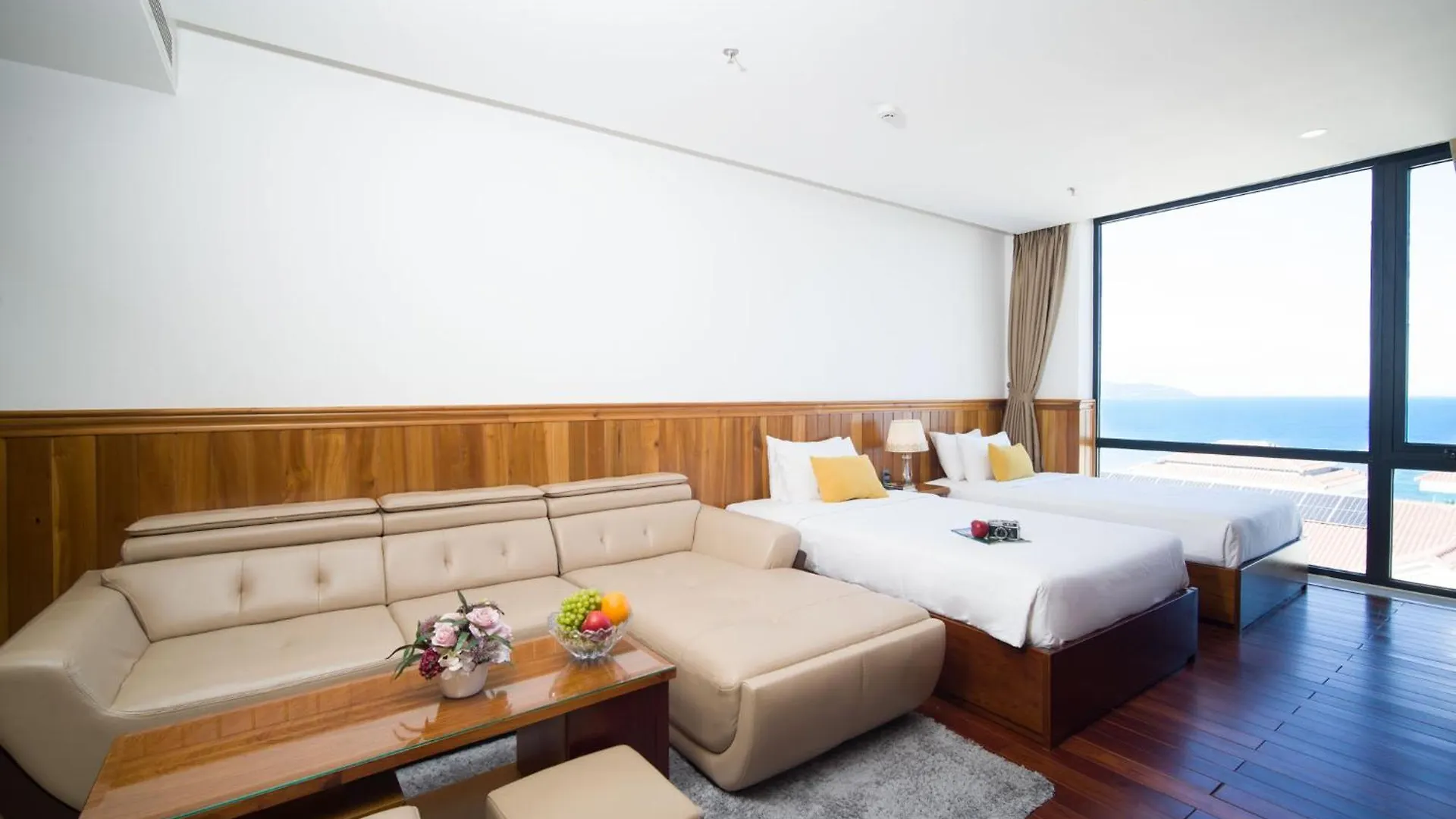 Sunny Ocean Hotel & Spa Da Nang 4*,  Vietnam