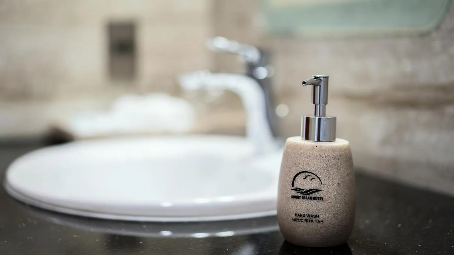 Sunny Ocean Hotel & Spa Da Nang