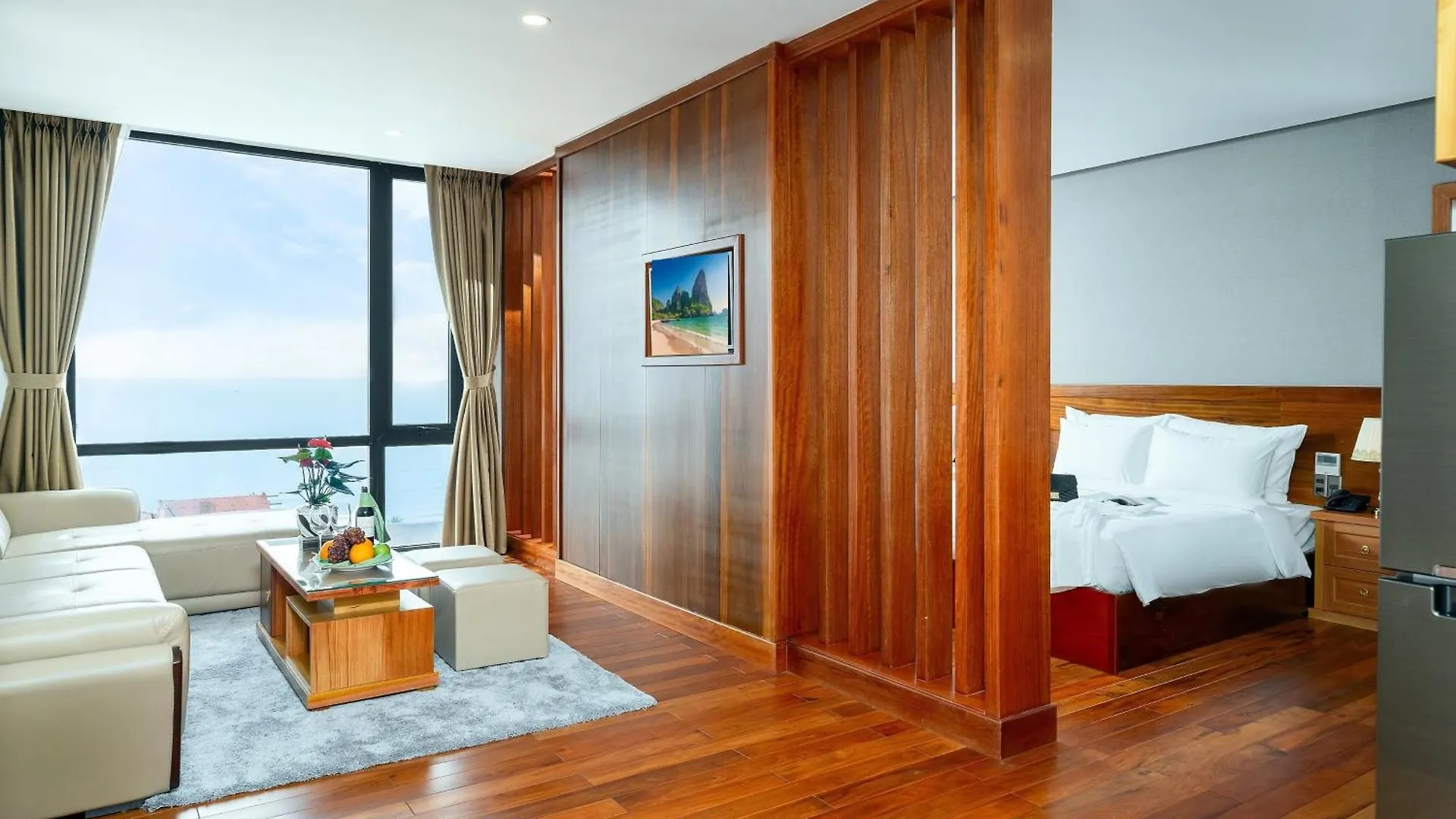 Sunny Ocean Hotel & Spa Da Nang