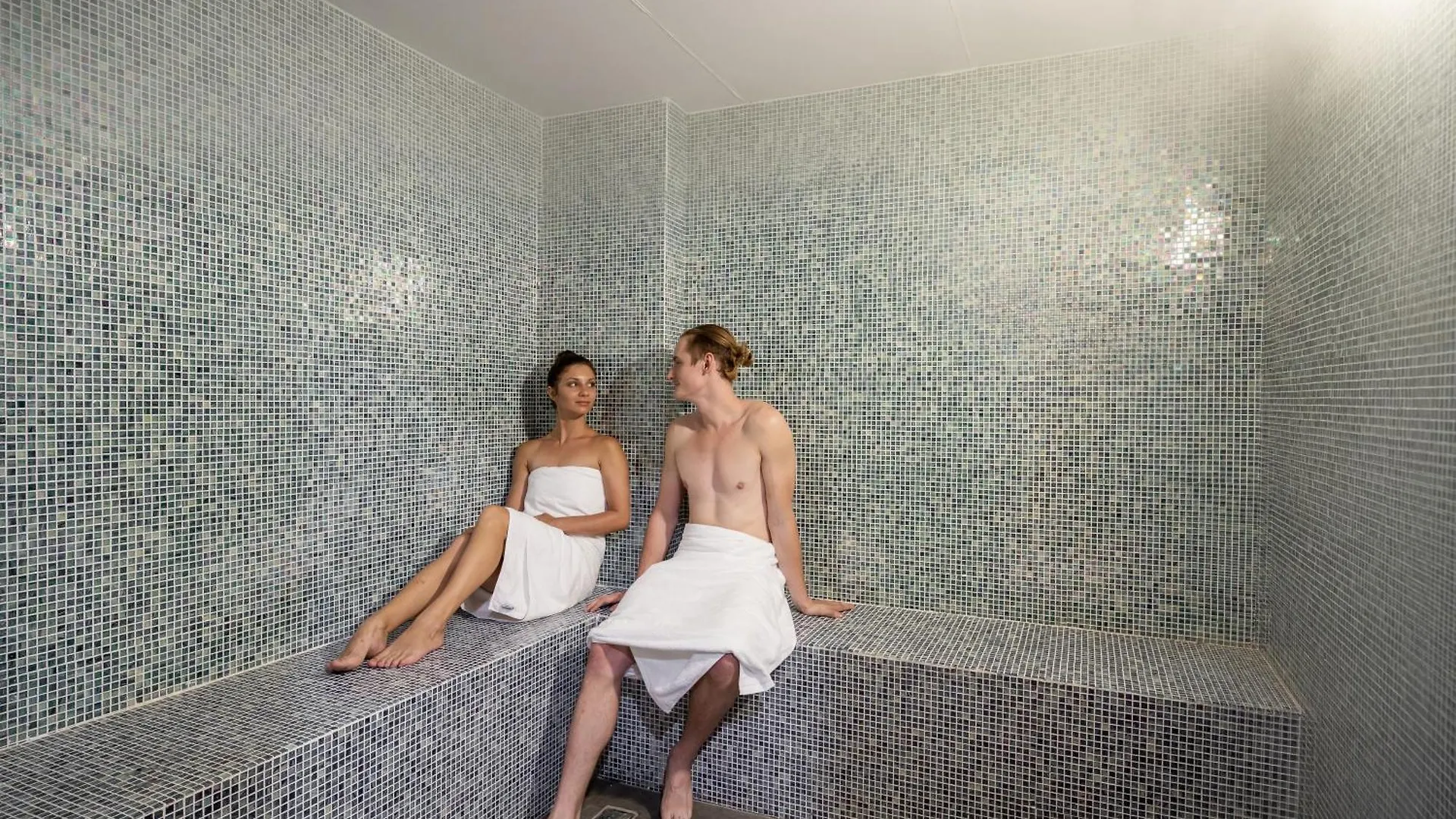 Sunny Ocean Hotel & Spa Da Nang