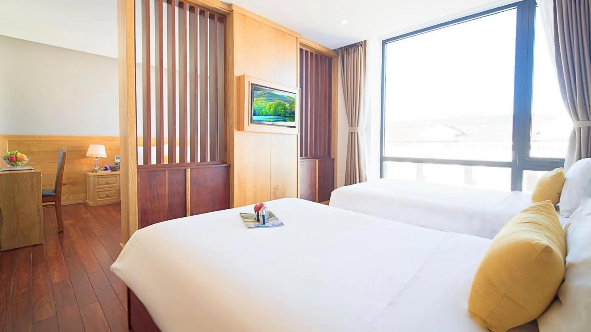 Sunny Ocean Hotel & Spa Da Nang 4*,