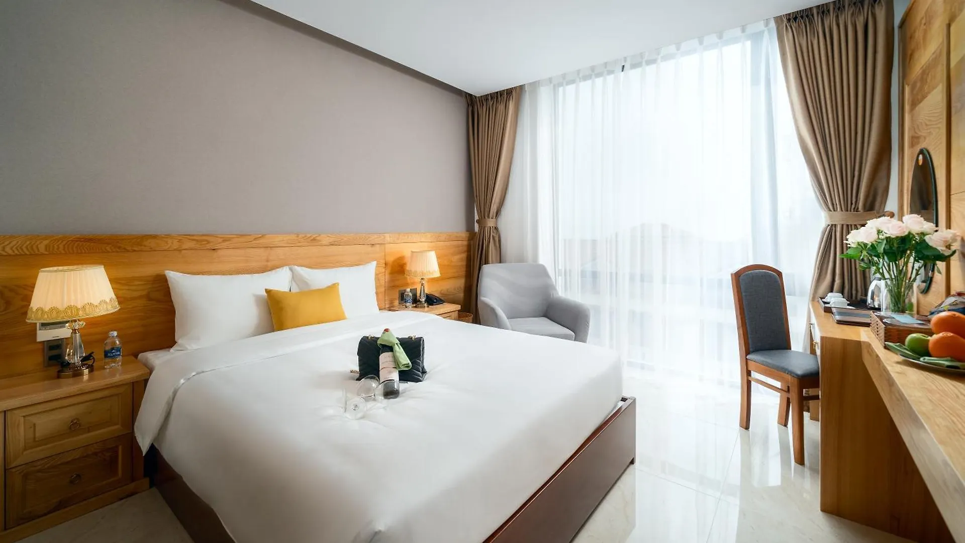 Sunny Ocean Hotel & Spa Da Nang 4*,  Vietnam
