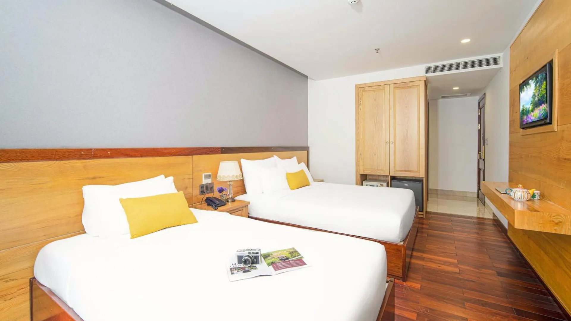 Sunny Ocean Hotel & Spa Da Nang 4*,  Vietnam